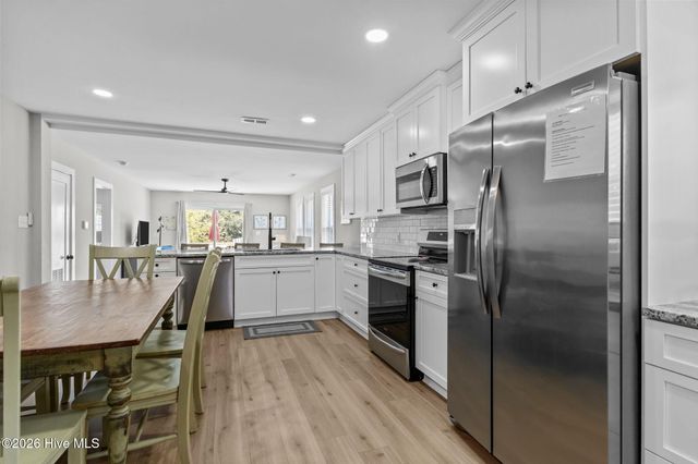 102 Fairfax Road, Emerald Isle, NC 28594