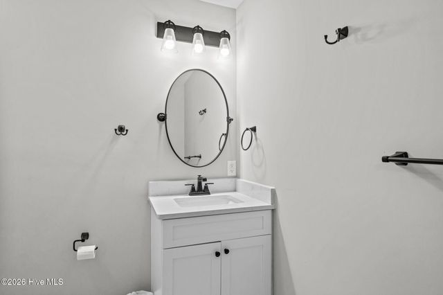 102 Fairfax Road, Emerald Isle, NC 28594