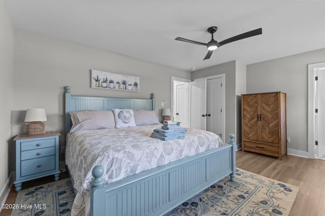 102 Fairfax Road, Emerald Isle, NC 28594