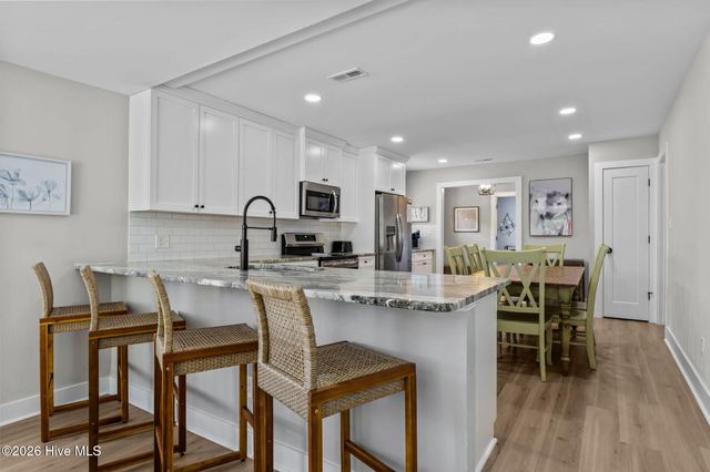 102 Fairfax Road, Emerald Isle, NC 28594