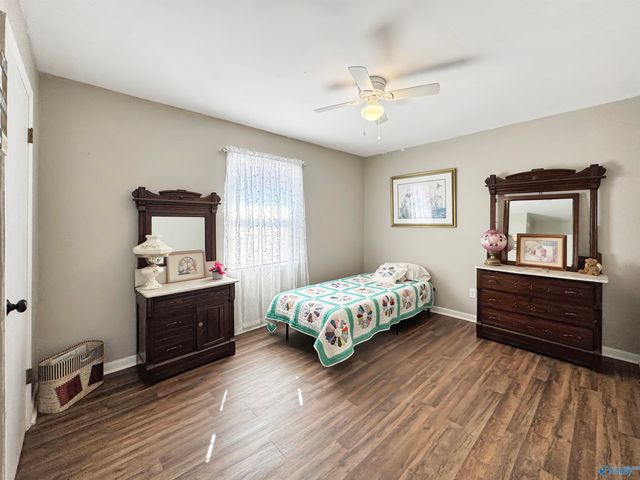 110 Tres Drive, Huntsville, AL 35811