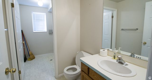 3246 N MOUNTAIN RD, North Ogden, UT 84414