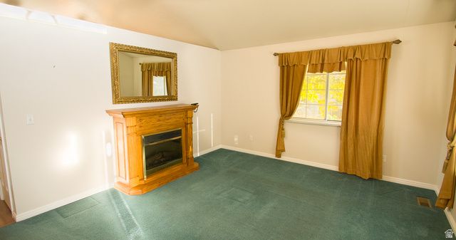 3246 N MOUNTAIN RD, North Ogden, UT 84414