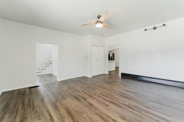 234 W 18TH AVENUE, Oshkosh, WI 54902