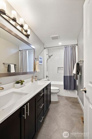34331 SE Jacobia Street, Snoqualmie, WA 98065