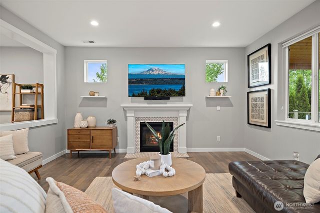 34331 SE Jacobia Street, Snoqualmie, WA 98065
