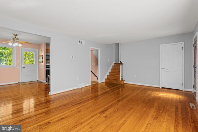 1220 WINSTEAD RD, Wilmington, DE 19803