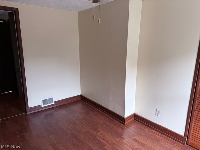 835 Albemarle Avenue, Cuyahoga Falls, OH 44221