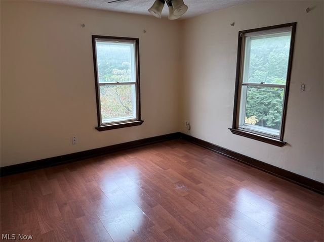 835 Albemarle Avenue, Cuyahoga Falls, OH 44221