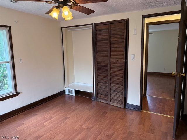 835 Albemarle Avenue, Cuyahoga Falls, OH 44221