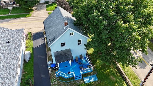 835 Albemarle Avenue, Cuyahoga Falls, OH 44221