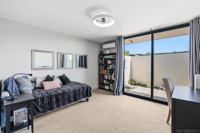 16710 Caminito De Las Palmas, San Diego, CA 92127