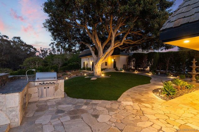 16710 Caminito De Las Palmas, San Diego, CA 92127