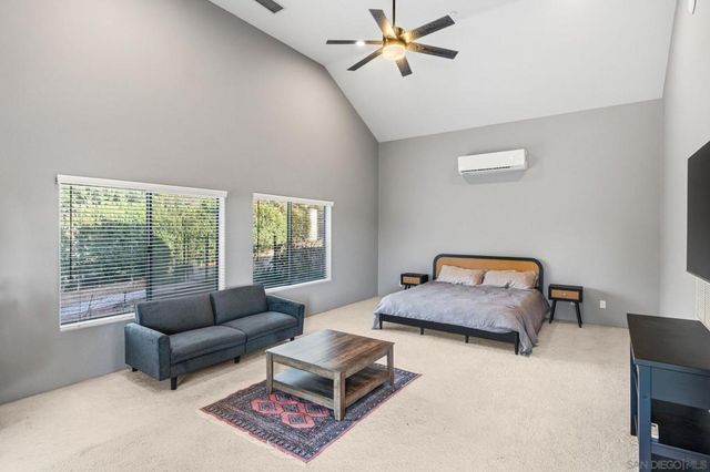 16710 Caminito De Las Palmas, San Diego, CA 92127