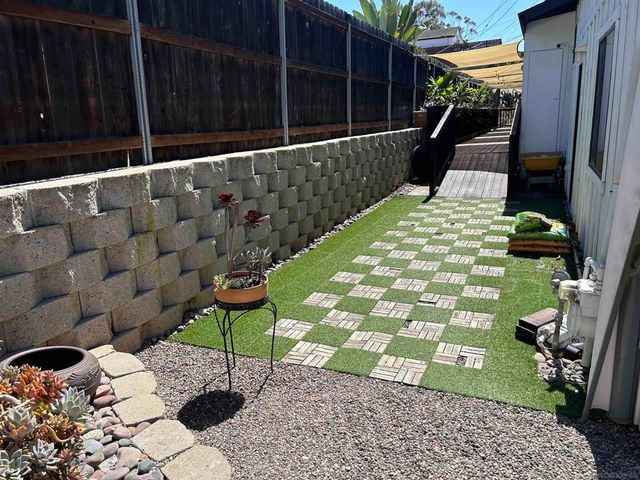 8857 Echo Drive, La Mesa, CA 91941