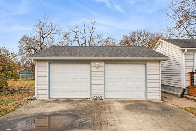 3125 Raccoon Street, Des Moines, IA 50317