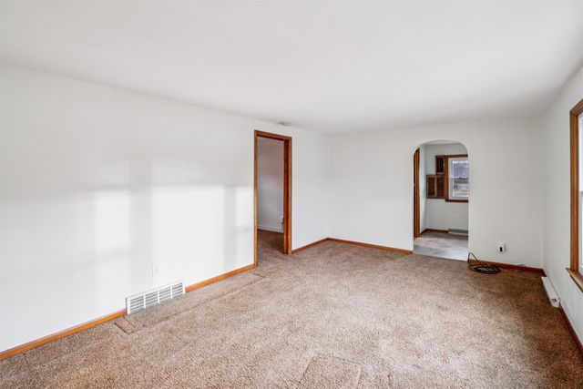 3125 Raccoon Street, Des Moines, IA 50317