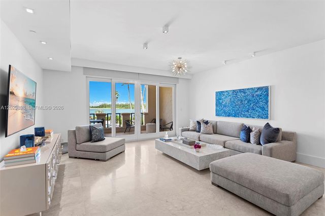 2122 Fisher Island Drive 2122, Miami Beach, FL 33109