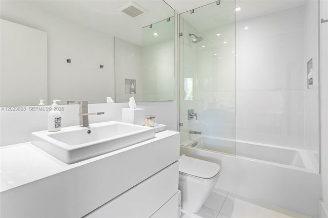 2122 Fisher Island Drive 2122, Miami Beach, FL 33109