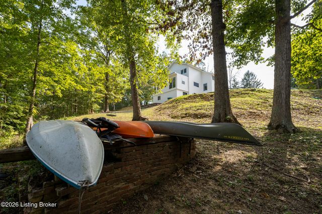1200 Johnson Rd, Louisville, KY 40245