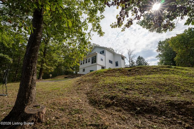 1200 Johnson Rd, Louisville, KY 40245