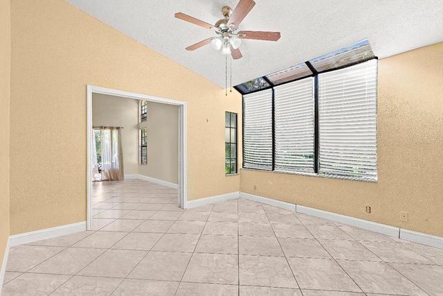 4134 NW 2nd Lane, Delray Beach, FL 33445