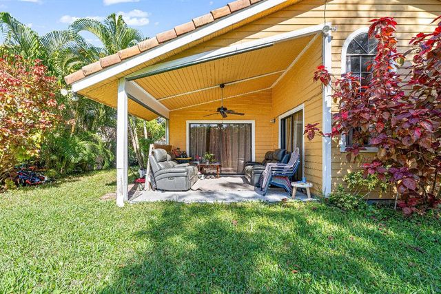 4134 NW 2nd Lane, Delray Beach, FL 33445