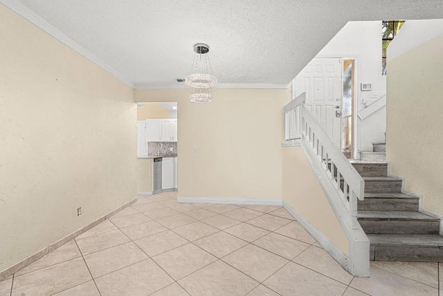 4134 NW 2nd Lane, Delray Beach, FL 33445