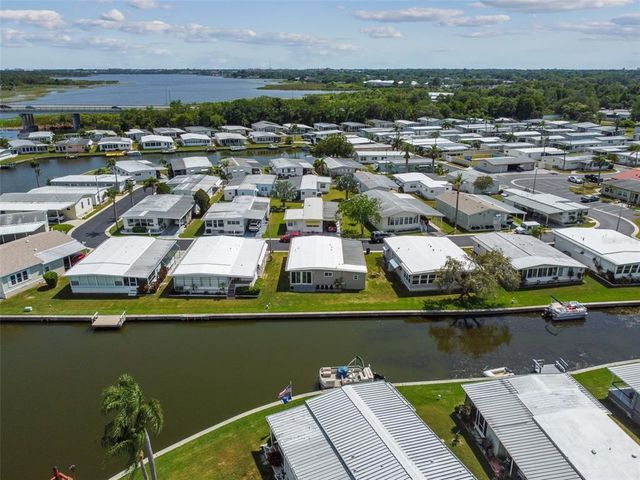 10473 HOLIDAY SHORES DRIVE 303, Largo, FL 33773