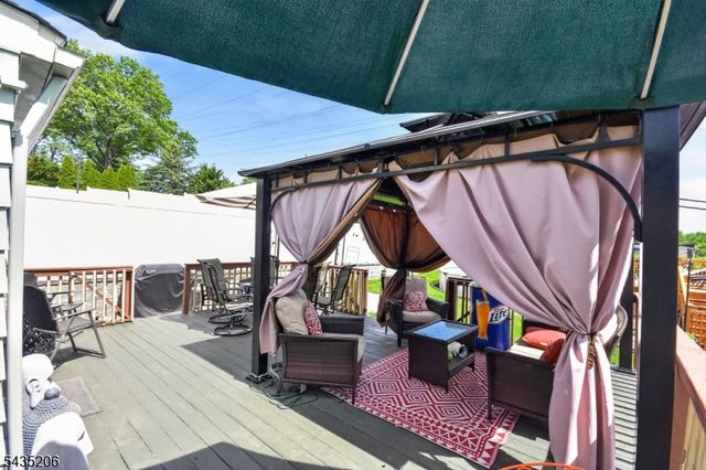128 White Oak Ter, Belleville Twp., NJ 07109