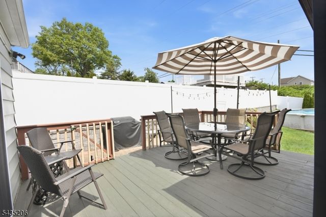 128 White Oak Ter, Belleville Twp., NJ 07109