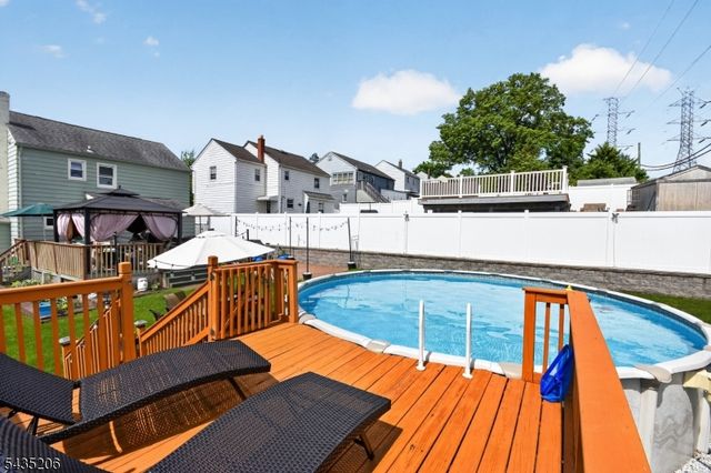 128 White Oak Ter, Belleville Twp., NJ 07109