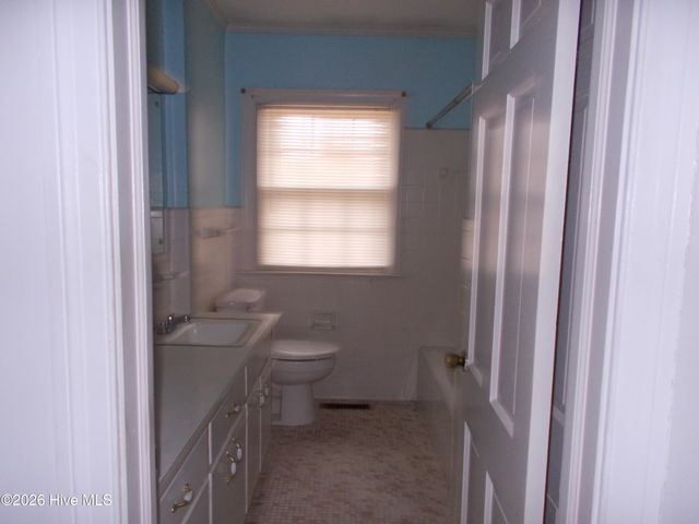 1606 Hardee Road, Kinston, NC 28504