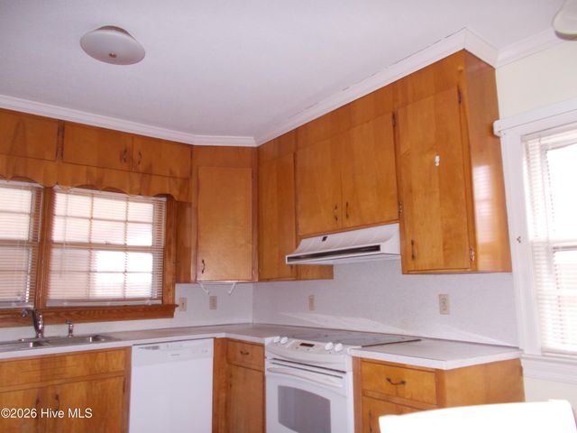 1606 Hardee Road, Kinston, NC 28504