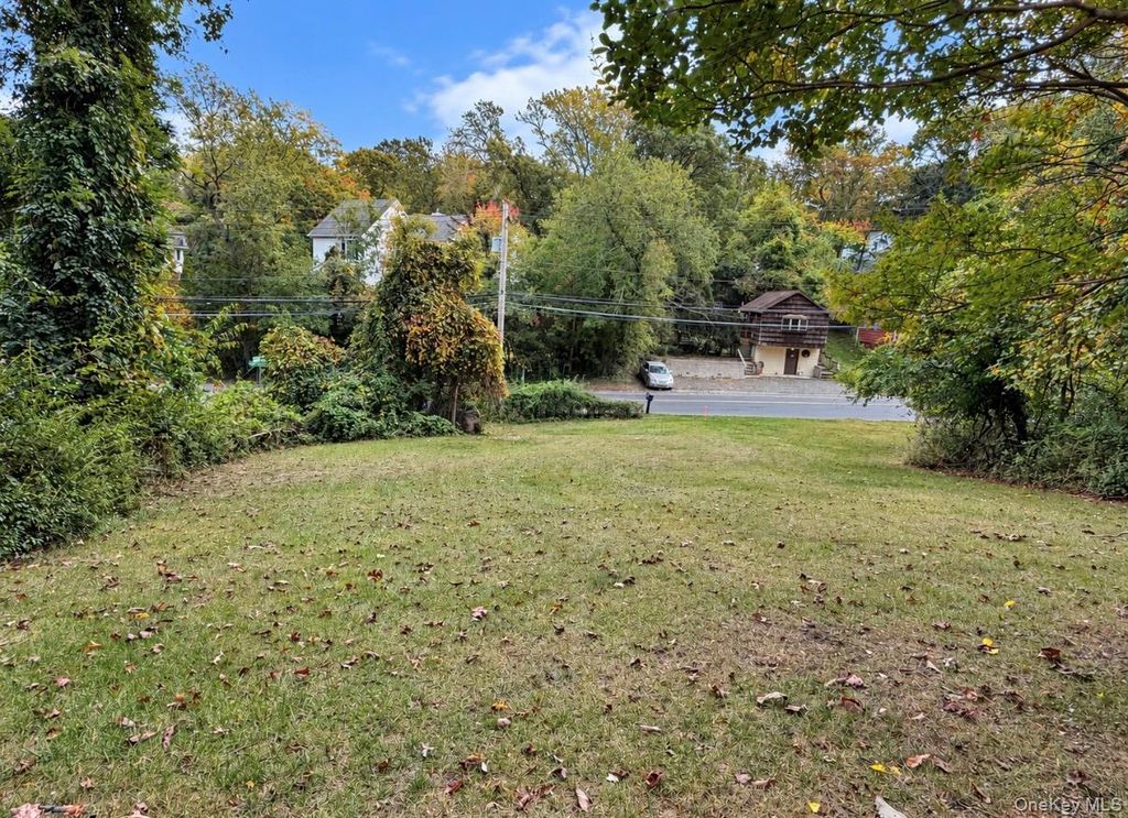140 Hallock Landing Road, Rocky Point, NY 11778 — photo 4