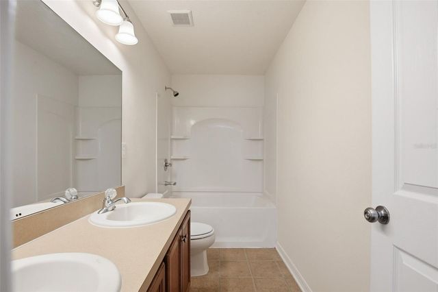 6339 CHERRY BLOSSOM TRAIL, Gibsonton, FL 33534