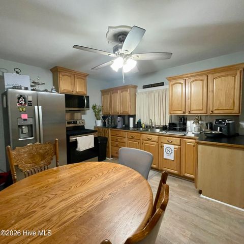 4215 Washington Street, Ayden, NC 28513