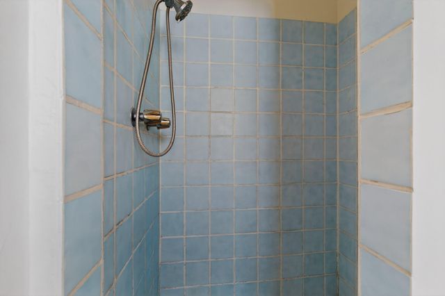 2615 McEarl Avenue SE, Albuquerque, NM 87106