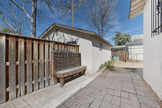 2615 McEarl Avenue SE, Albuquerque, NM 87106