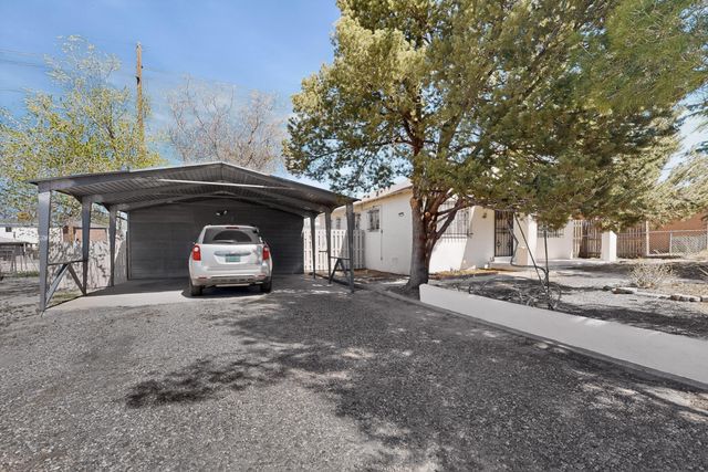 2615 McEarl Avenue SE, Albuquerque, NM 87106