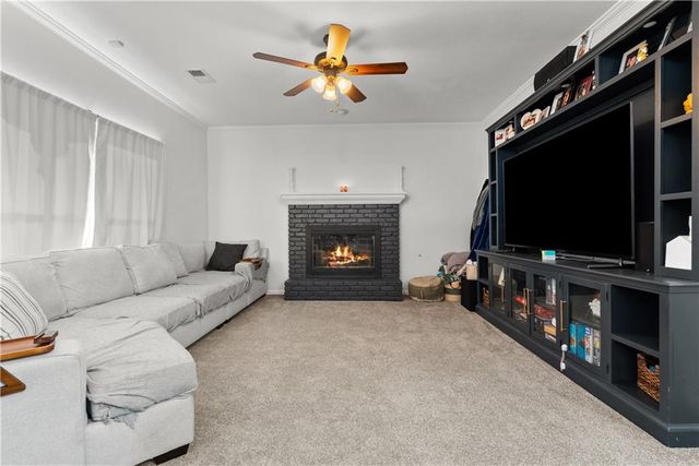 1309 NE Chowning Drive, Kansas City, MO 64155