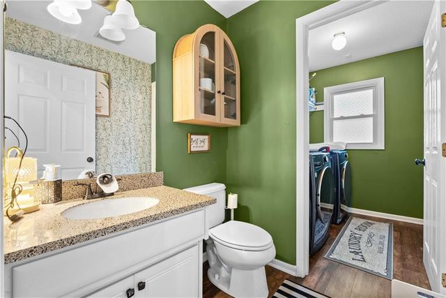 1309 NE Chowning Drive, Kansas City, MO 64155