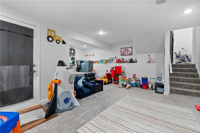 1309 NE Chowning Drive, Kansas City, MO 64155