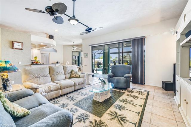 2510 SE 23rd PL, Cape Coral, FL 33904
