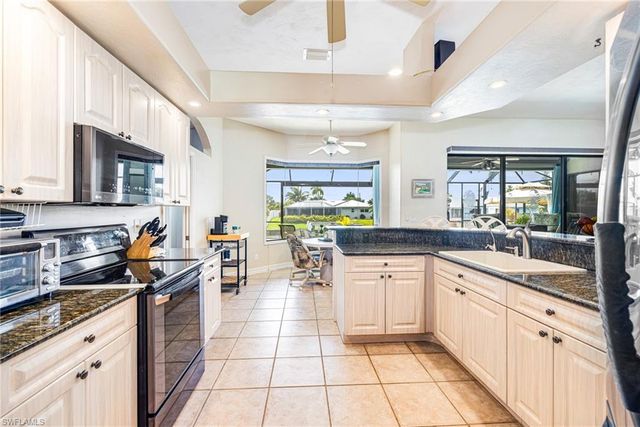 2510 SE 23rd PL, Cape Coral, FL 33904