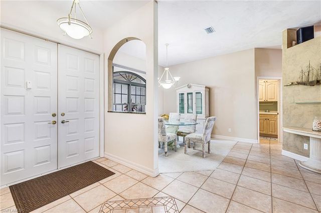 2510 SE 23rd PL, Cape Coral, FL 33904