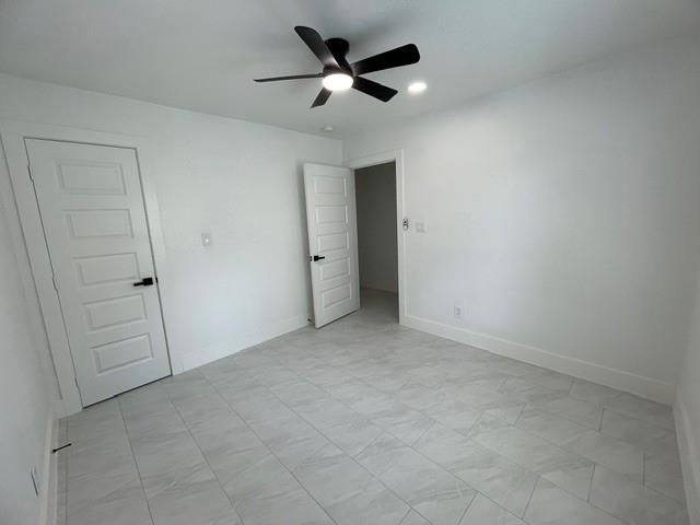 109 Del Monte Lane, Highlands, TX 77562