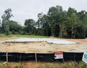 173 Lee Road 2157, Smiths Station, AL 36877