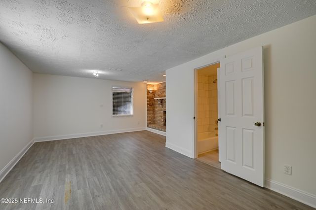 9062 2ND Avenue, Jacksonville, FL 32208