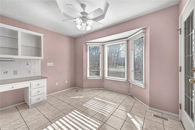 21 Dunvegan Drive, Bella Vista, AR 72715